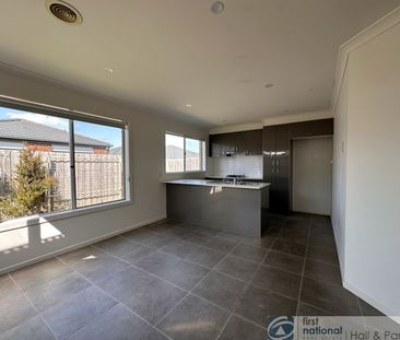 22 Cabernet Way, 3810, Pakenham Vic - Photo 5