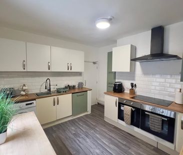 Room in a Shared House, Walton Breck Road, L4 - Photo 6