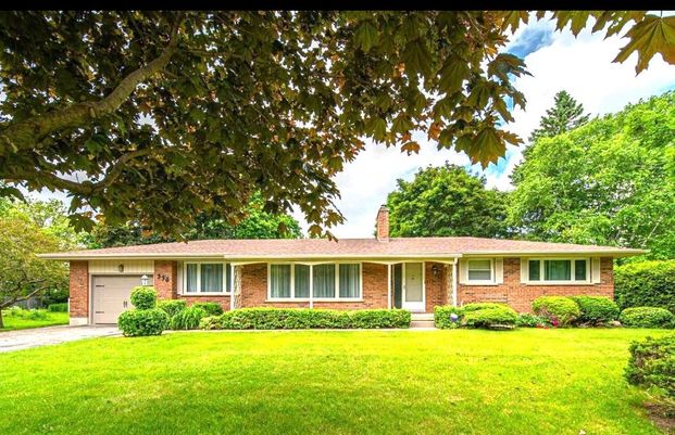 For Lease - 336 Conlin Road Unit# Main, Oshawa, Ontario - Photo 1