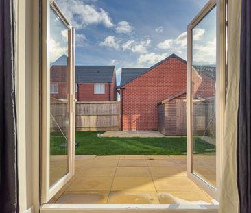 3 bedroom semi-detached house to rent - Photo 2