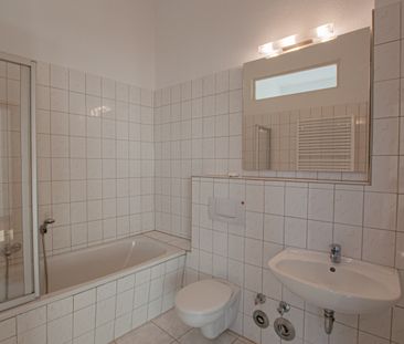 TOP Singleapartment mit EBK inkl. WM, Parkett und Wanne. - Foto 4