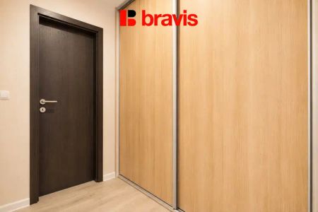 Pronájem zrekonstruovaného bytu 2+1, Židlochovice, šatna, balkon, sklep - Photo 3