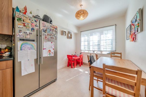 5 bedroom terraced house to rent - Photo 1