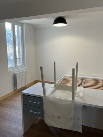 Location Appartement 3 pièces 48m² - Photo 2