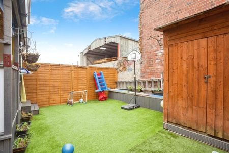 Boundary Street - Photo 3