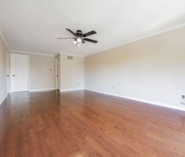 For Lease - 81 Ennisclare Place, Whitby, Ontario - Photo 3