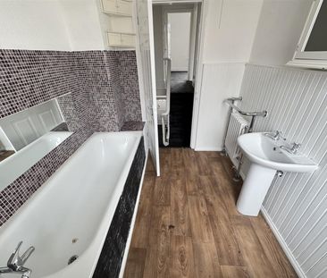 Sandringham Road, Hartlepool - Photo 6