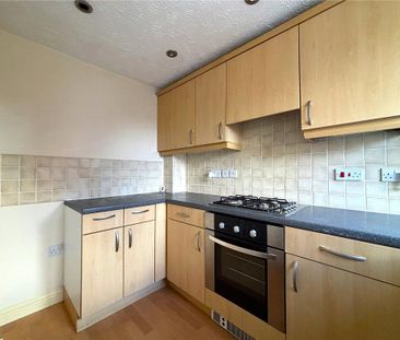 3 bedroom end of terrace house to rent - Photo 4