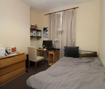 5 bedroom house to rent - Photo 1