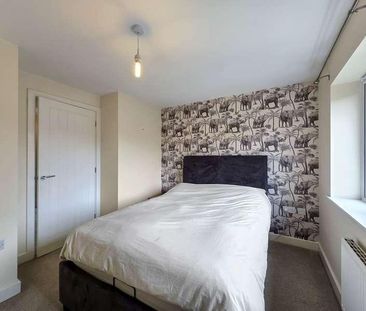 Yeoman Close, Hinckley, LE10 - Photo 3