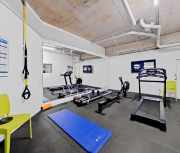 Castle Camperdown One, Sydney - Photo 3