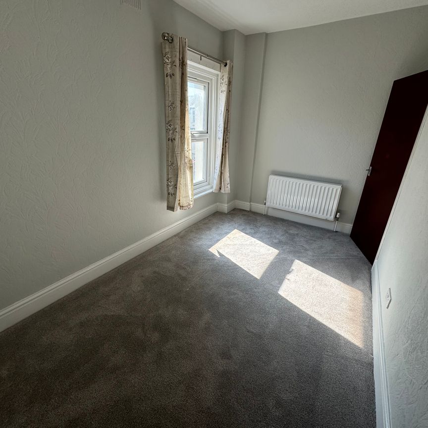 Clinton Avenue, Blackpool - Photo 1