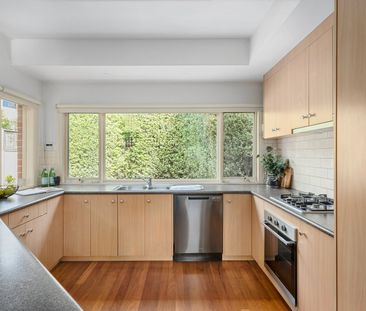 25 Arawatta Street, Carnegie VIC 3163 - House For Rent | Domain - Photo 5