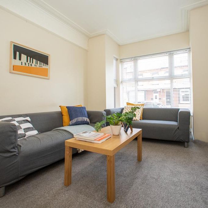 5 bedroom terraced house to rent - Photo 1