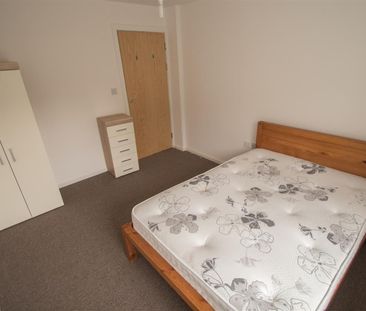 Carr Mills, Buslingthorpe Lane, LS7 2DD, Leeds - Photo 1