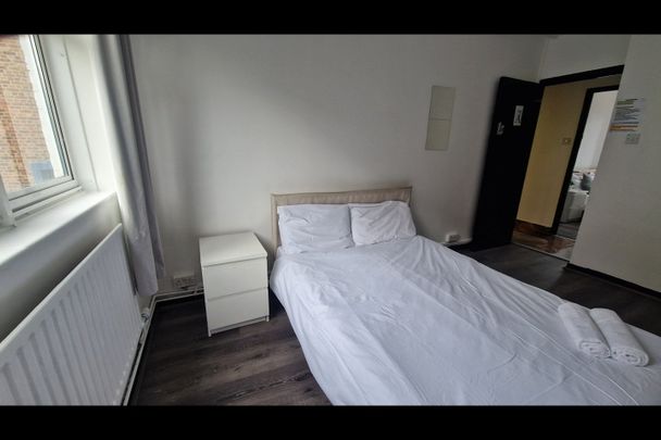 Room in a Shared House, Barnardo Gardens, E1 - Photo 1