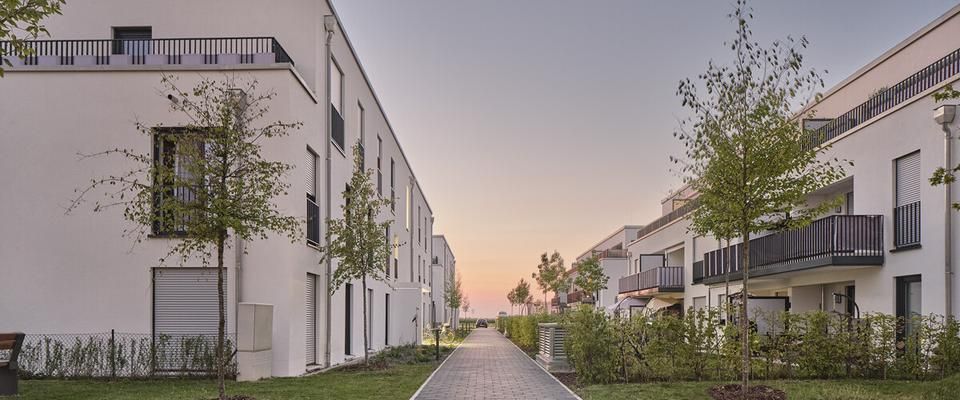 Wohnen mit Weitblick – Stilvolle 3-Zimmer-Dachterrassenwohnung in Vaterstetten - Foto 1