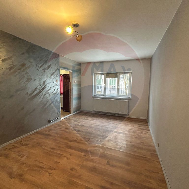 DE INCHIRIAT: Apartament cu 1 camera - Fotografie 1
