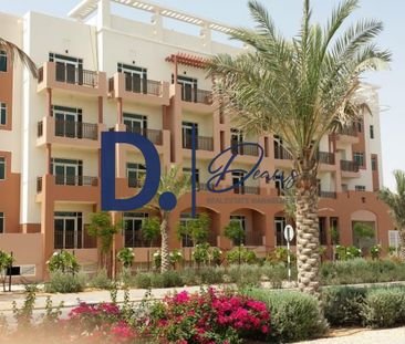 Peaceful Living | Stunning Views | Ready To Move - Photo 6