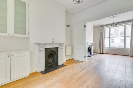 Chalcot Road, Primrose Hill, London, NW1 8LP - Photo 2