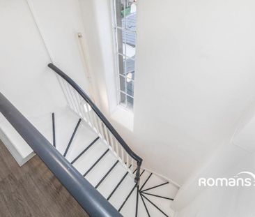 3 bedroom flat to rent - Photo 5