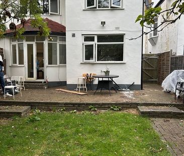 Room in a Shared House, Hendale Avenue, NW4 - Photo 4