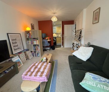 Coxhill Way, AYLESBURY - Photo 4