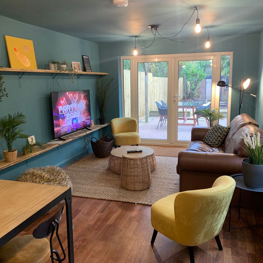 Ock Street Sunningwell - Photo 1