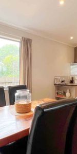 Comfort & Charm - Photo 3