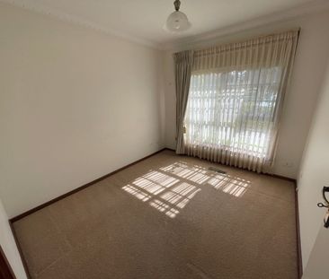 PRIME POSITION! - Photo 6