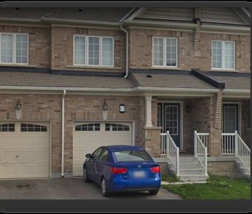 For Lease - 471 Queen Mary Drive, Brampton, Ontario - Photo 1