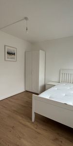 Room in a Shared Flat, Ramsey House, SW9 - Photo 3