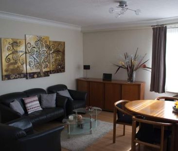 Appartement te huur - Photo 1