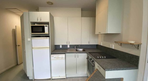 2 bedroom, 1 bathroom on The Terrace - Photo 1