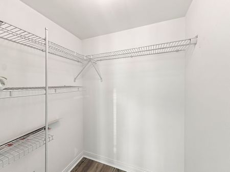For Lease - 215 Queen Street Unit# 1710, Brampton, Ontario - Photo 2