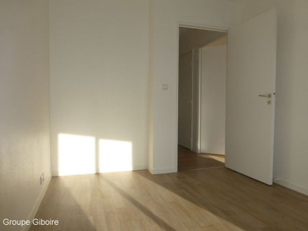 Appartement T2 à louer - 42 m² - Photo 3