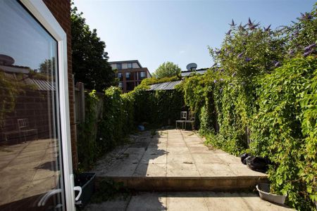 4 bedroom house to rent - Photo 3