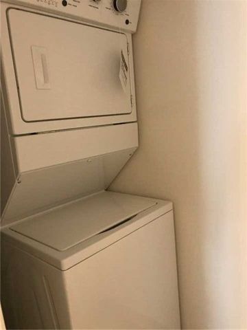 For Lease - 19 Applewood Lane Unit# 248, Toronto, Ontario - Photo 4