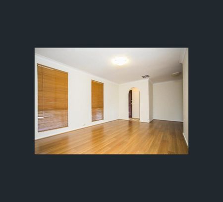 24 Gillam Way, Beechboro, WA 6063 - Photo 4