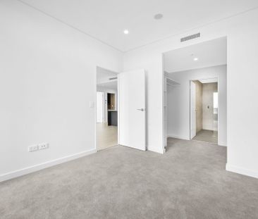 215/26A Lord Sheffield Circuit, Penrith - Photo 1