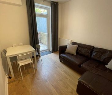 5 Bed Terraced House, Bear Road, BN2 - Photo 1