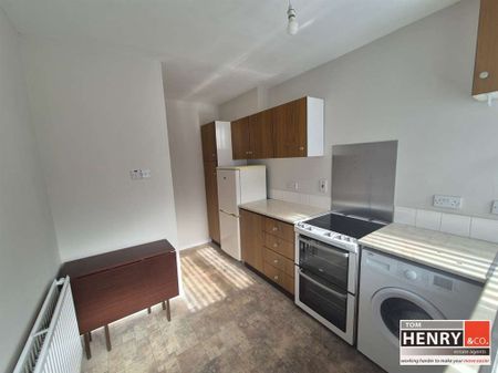 26 MOYGASHEL PARK, MOYGASHEL, BT71 7RL - Photo 3