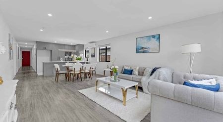 Modern Comfort Meets Charm - 4-Bedroom Family Home - Photo 5