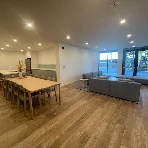 The Grove Luxurious 3 Bedroom Plus Den - Photo 1