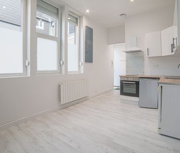 Location Appartement 2 pièces 24m² ROUEN 76000 - Photo 2