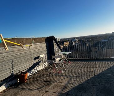 Room in a Shared Flat, Wimbledon London, SW19 - Photo 5