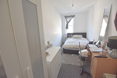 2 Bedroom Ground Floor Masionette - Photo 4