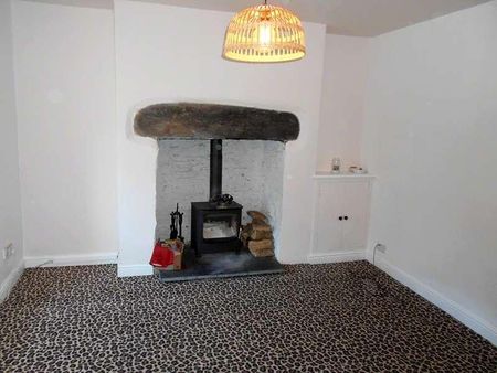 Rock Terrace, Penrhyndeudraeth, LL48 - Photo 2