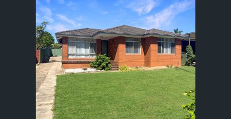 Family Comfort in a Prime Greystanes Location - Photo 4
