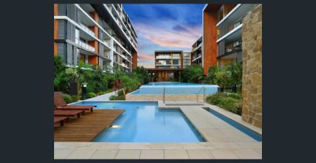 Spacious & Supreme with a Study with Stunning Skyline Views - Photo 2